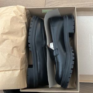 Madewell- The Bradley Lugsole Loafer in Leather